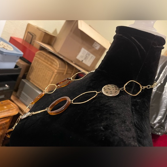 Geometric Shapes, Gold Tone, Silver Tone & Tortoise Shell, 36” w/3” Extender - Picture 4 of 6